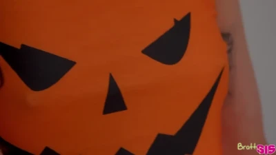 Halloween Threesome: Lana Smalls, Molly Little & Stepbrother Scene