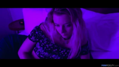 BigWarp Exclusive: Riley Star's Roommate Wanted - Natural Tits, Hardcore Fun