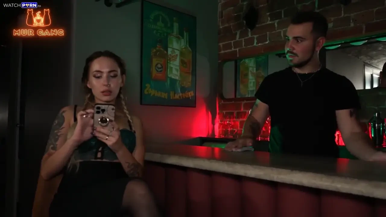 1080P Video: Bella Mur & Barman in Tight Dress | Blonde, Tattoo, Teen, POV - Free Porn HD | FapTer.net