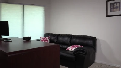 Nicole 26y Amateur Hardcore: Backroom Casting Couch, Natural Tits, Butt Plug, Blowjob