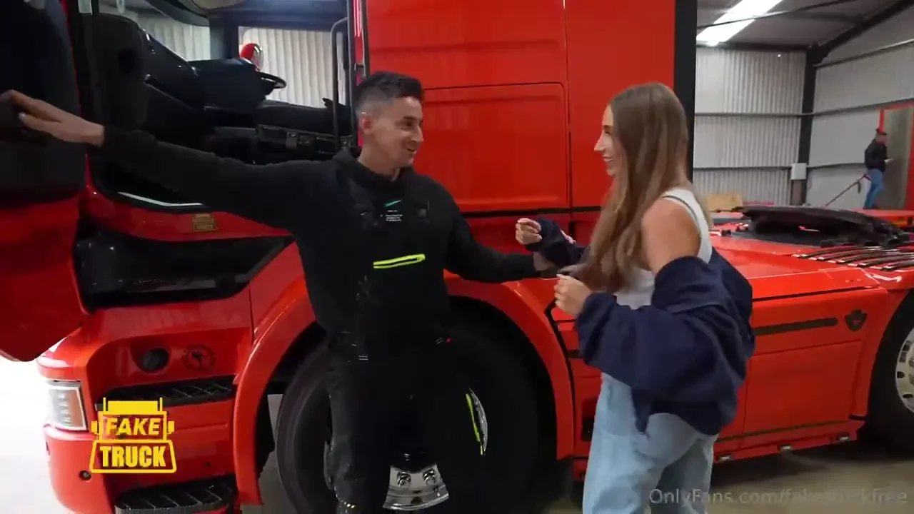 Lily Phillips Gangbang Fake Truck Savefiles OnlyFans POV Teen Trending - Free Porn HD | FapTer.net