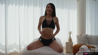 Experience Kiki King's Kinky Asian Teen Massage: Deepthroat, Blowjob, Creampie