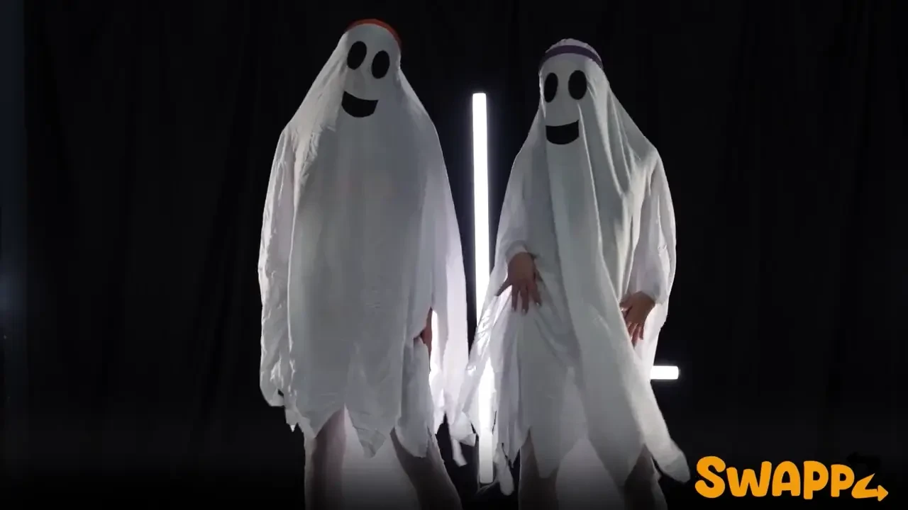 Natural Tits Brunette Foursome: Selina Bentz, Juniper Ren Halloween - Free Porn HD | FapTer.net
