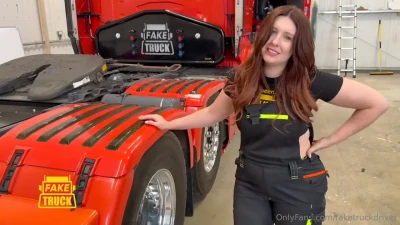 Deepthroat & Cumshot! Erin Moore+ (British PAWG) Exclusive OnlyFans Trucker Action
