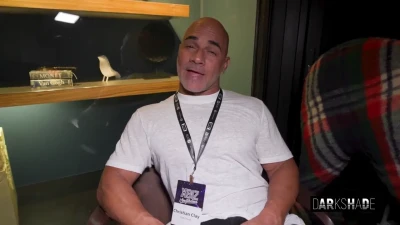 Savefiles Exclusive: Angie Lynx + Old Man at Tradeshow - Ass, Tits, Teen Porn