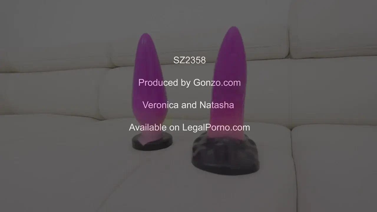 Fisting Balls Deep Anal with Veronica Leal & Natasha Teen - strmup.to - Free Porn HD | FapTer.net