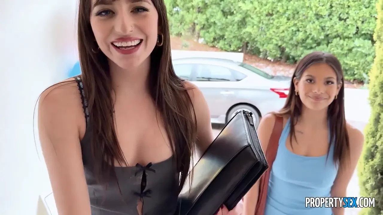 Under The Table Deal: Lana Smalls + Kate Legend Lulustream Exclusive - Free Porn HD | FapTer.net