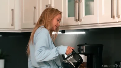 Almost Caught With My Stepdad - Pixie Smalls+ Ken Feels Adulttime 2K lulustream.com