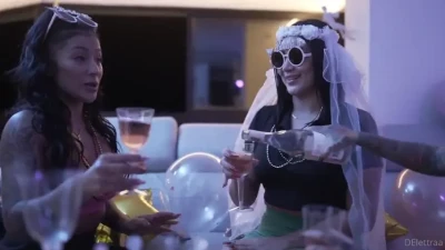 Bachelorette Party Gone Wild: Delettraa Agata Ruiz, Mariana Martix, Martina Smith - Teen Amateur Pussy