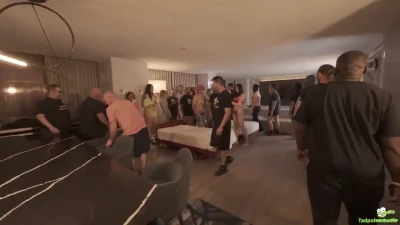 29 Person Orgy Sex 2025 HD - Tiffany Wisconsin Hardcore