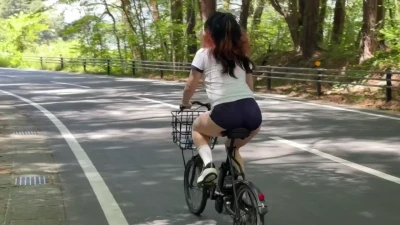 ManyVids Anal Fucked: Sweetie Fox & Busty Stranger on Bike | Big Tits, Big Ass, Blowjob, POV